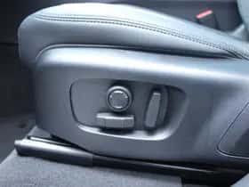 Land Rover Range Rover Velar (2022) thumbnail 68