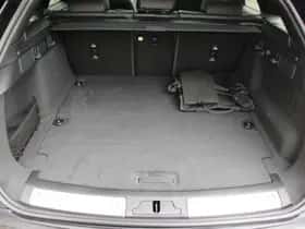 Land Rover Range Rover Velar (2022) thumbnail 8