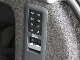 Land Rover Range Rover thumbnail 40
