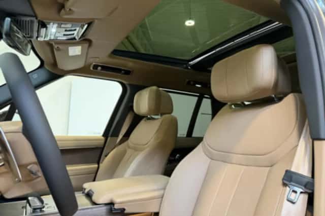 Land Rover Range Rover (2026) thumbnail 6