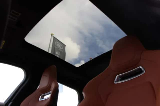 Jaguar F-Pace (2022) thumbnail 26