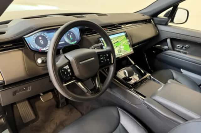 Land Rover Range Rover Sport (2025) thumbnail 6