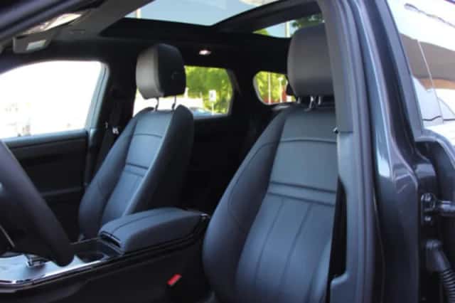 Land Rover Range Rover Evoque (2025) thumbnail 56
