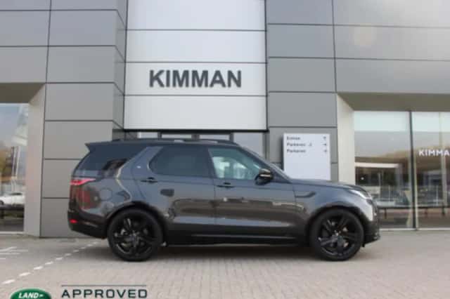 Land Rover Discovery (2022) thumbnail 2