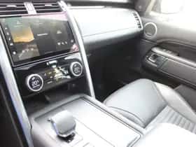 Land Rover Discovery (2022) thumbnail 12