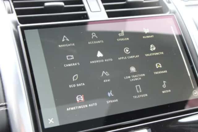 Land Rover Discovery (2022) thumbnail 14