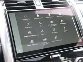 Land Rover Discovery (2022) thumbnail 15