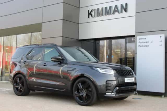 Land Rover Discovery (2022) thumbnail 3