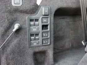 Land Rover Discovery (2022) thumbnail 26