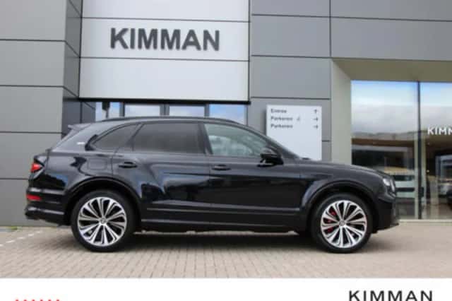 Bentley Bentayga (2024) thumbnail 1