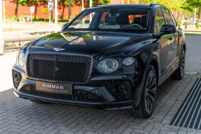Bentley Bentayga (2024) thumbnail 4