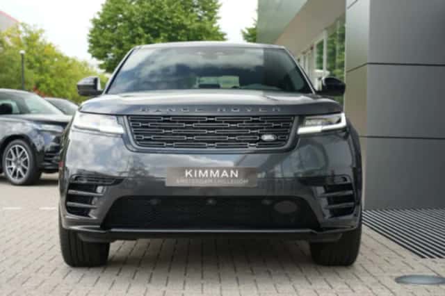 Land Rover Range Rover Velar (2026) thumbnail 3
