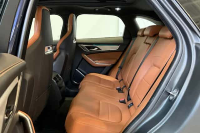 Jaguar F-Pace (2025) thumbnail 66