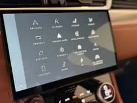 Jaguar F-Pace (2025) thumbnail 10