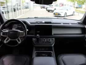 Land Rover Defender (2022) thumbnail 17