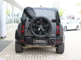 Land Rover Defender (2022) thumbnail 6