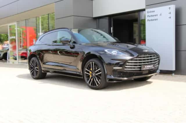Aston Martin Dbx (2022) thumbnail 34