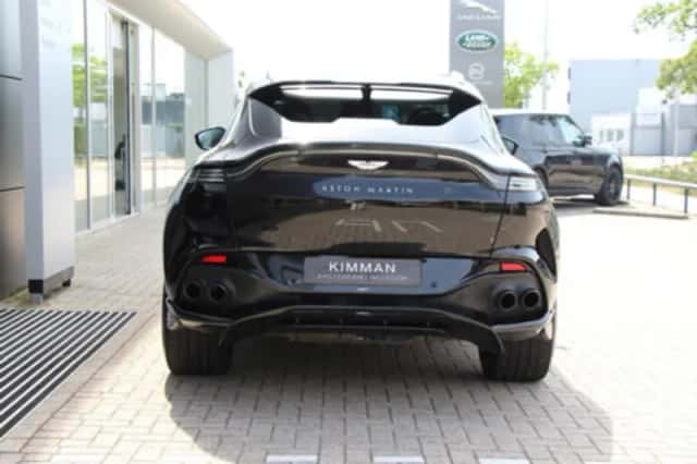 Aston Martin Dbx (2022) thumbnail 8