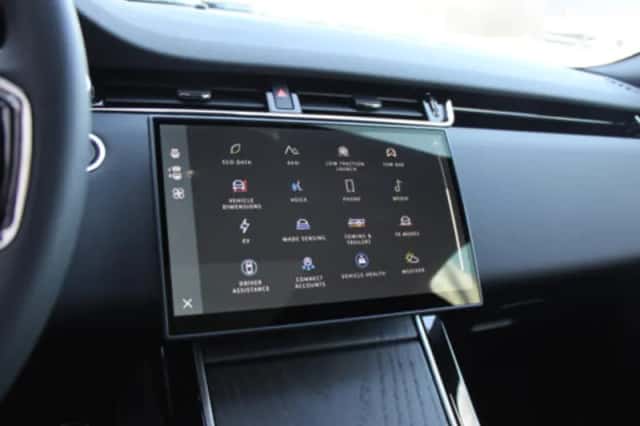 Land Rover Range Rover Evoque (2026) thumbnail 65