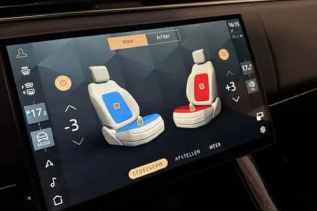 Land Rover Range Rover Sport (2026) thumbnail 11