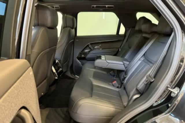 Land Rover Range Rover Sport (2026) thumbnail 39