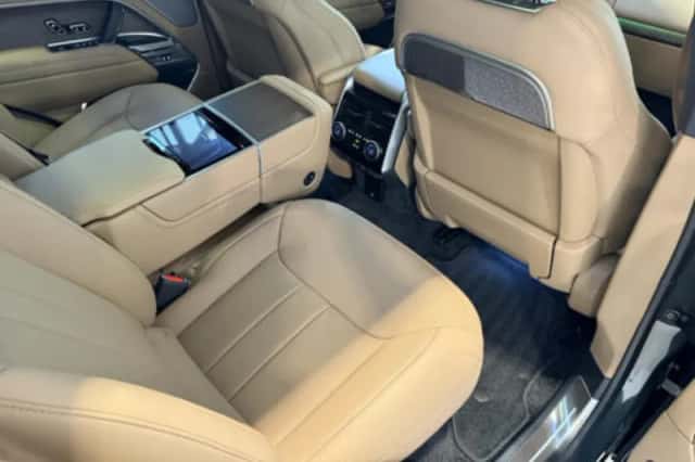 Land Rover Range Rover (2026) thumbnail 17