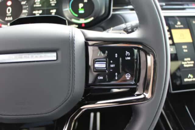 Land Rover Range Rover Sport (2026) thumbnail 51