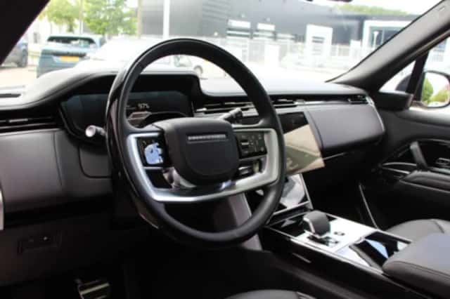 Land Rover Range Rover (2026) thumbnail 14