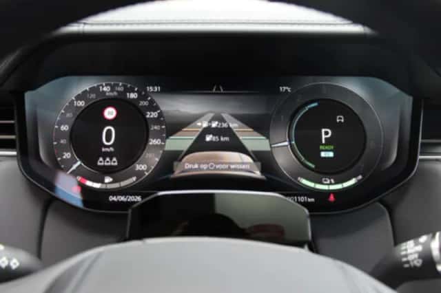Land Rover Range Rover (2026) thumbnail 18