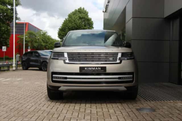 Land Rover Range Rover (2026) thumbnail 3