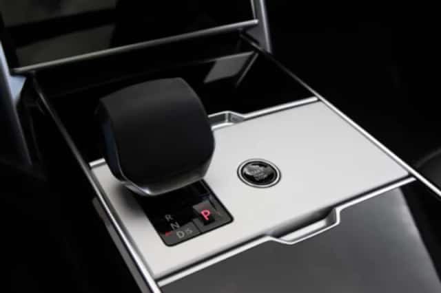 Land Rover Range Rover (2026) thumbnail 22