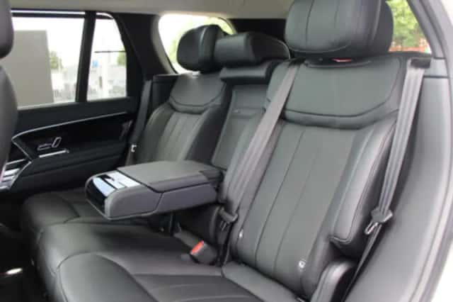 Land Rover Range Rover (2026) thumbnail 32