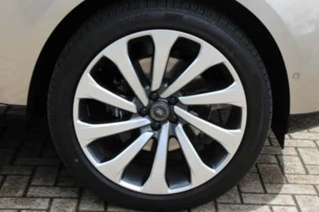 Land Rover Range Rover (2026) thumbnail 5