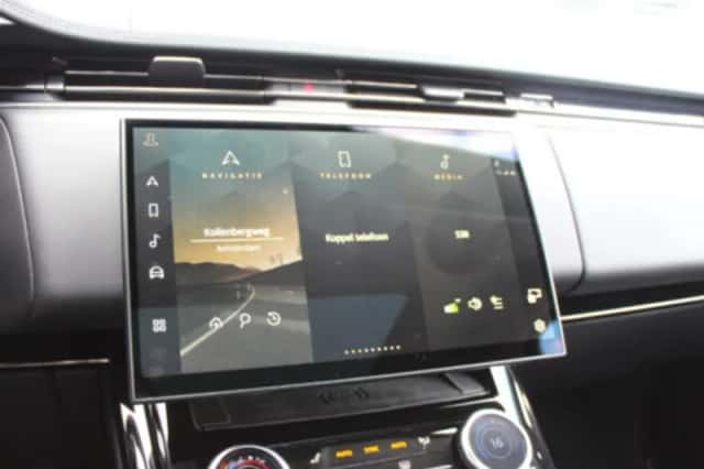 Land Rover Range Rover Sport (2023) thumbnail 18