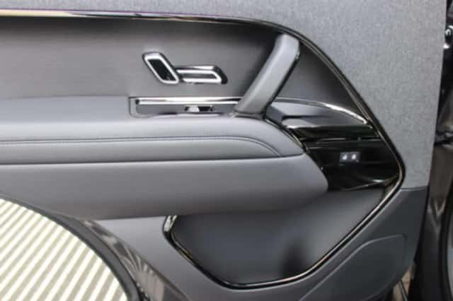Land Rover Range Rover Sport (2023) thumbnail 60