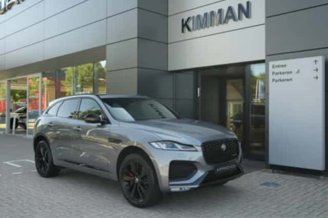Jaguar F-Pace (2024) thumbnail 2