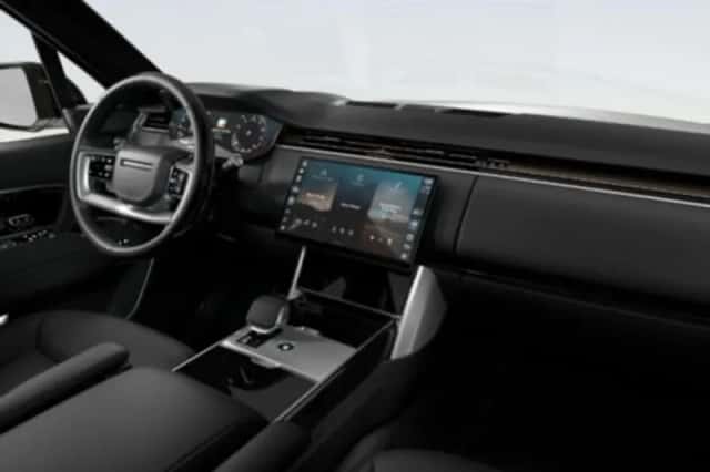 Land Rover Range Rover (2026) thumbnail 3