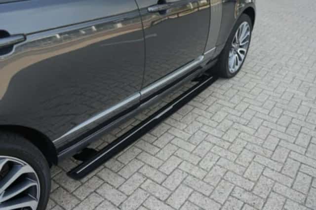 Land Rover Range Rover (2022) thumbnail 6