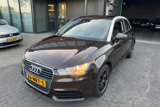 Audi A1 (2010) thumbnail 1