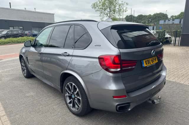 BMW X5 (2017) thumbnail 3