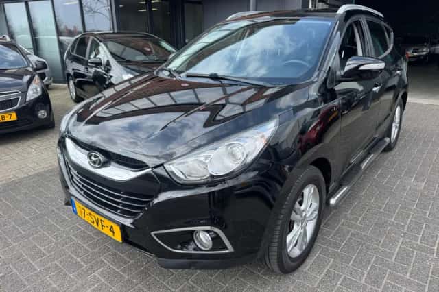 Hyundai ix35 (2012) thumbnail 1