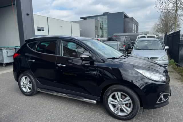 Hyundai ix35 (2012) thumbnail 6
