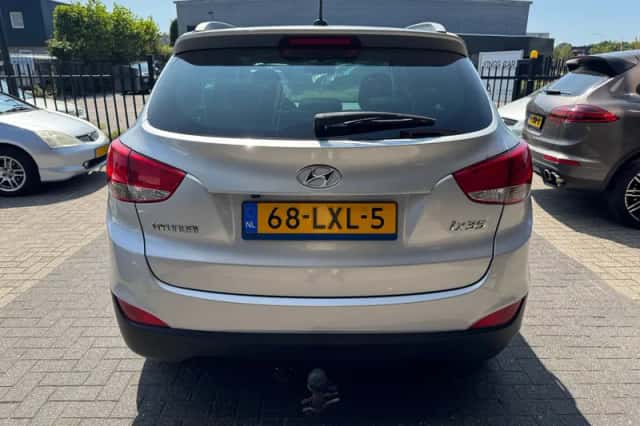 Hyundai ix35 (2010) thumbnail 4
