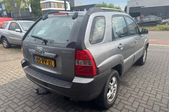 Kia Sportage (2005) thumbnail 5