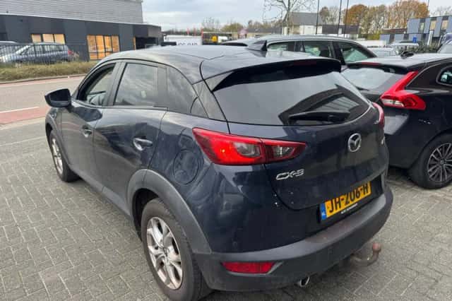 Mazda CX-3 (2016) thumbnail 3