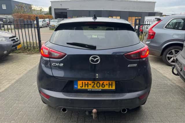 Mazda CX-3 (2016) thumbnail 4
