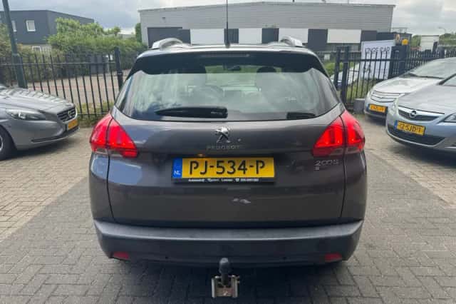 Peugeot 2008 (2015) thumbnail 4