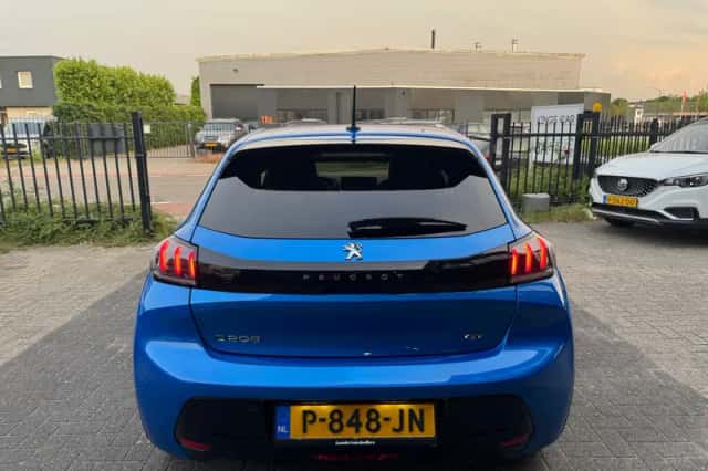 Peugeot e-208 (2020) thumbnail 4