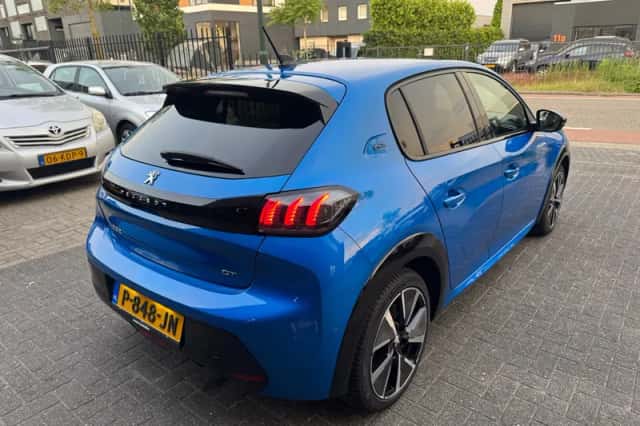 Peugeot e-208 (2020) thumbnail 5