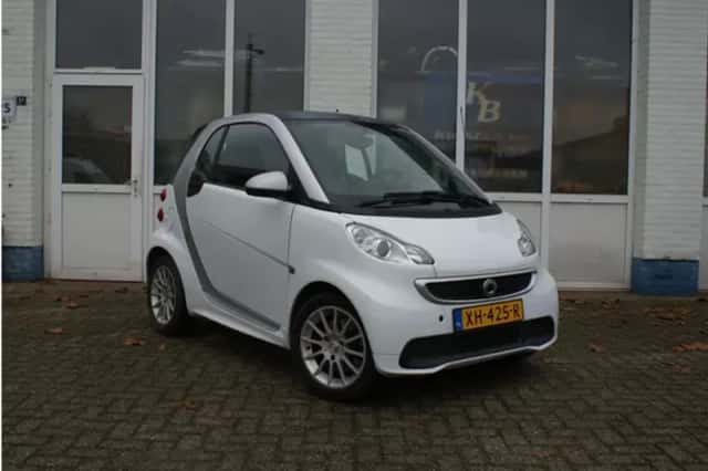 Smart Fortwo (2013) thumbnail 1